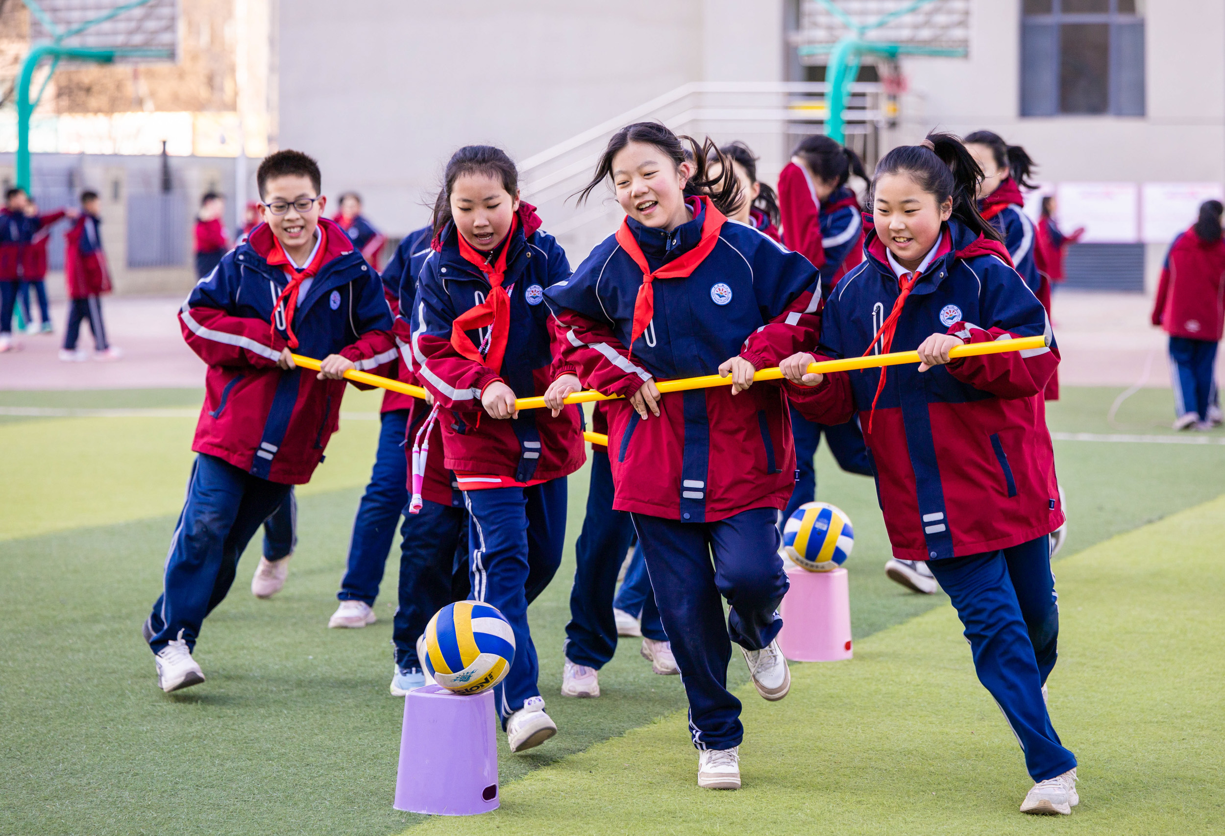 内蒙古呼和浩特：花样课间助成长 活力校园“动”起来