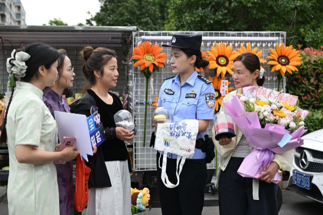 安徽当涂：考场外的流动课堂